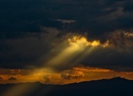 SABEIS DISTINGUIR OS ASPECTOS DO CÉU, MAS NÃO SOIS CAPAZES DE RECONHECER OS SINAIS DOS TEMPOS? (Mt 16, 3)  A Agenda pandêmica: Profecia bíblica sendo cumprida diante dos nossos olhos (vídeo)