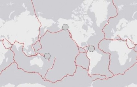 Três grandes terremotos registrados em 1900 em todo o mundo. via USGS.